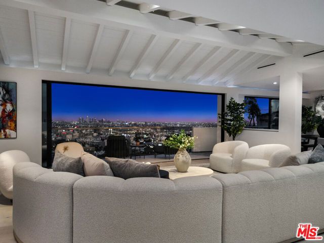 2260 Maravilla Drive, Los Angeles, CA 90068