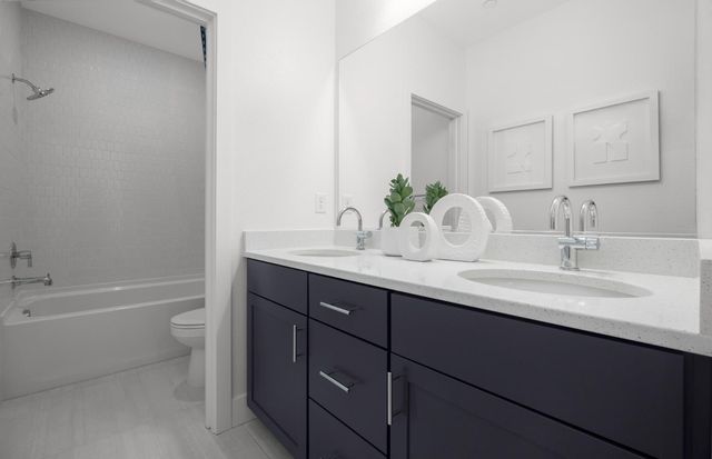 3869 Cross Point Rd, Roseville, CA 95747