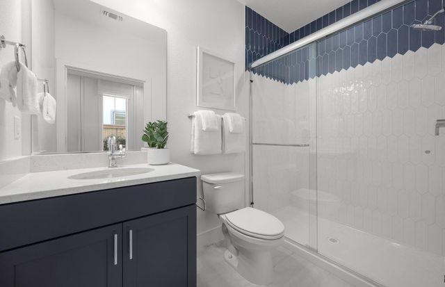 3869 Cross Point Rd, Roseville, CA 95747