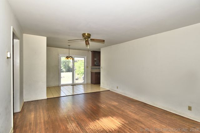 3528 E 4th Street S, Tulsa, OK 74112