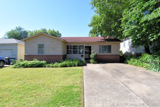 3528 E 4th Street S, Tulsa, OK 74112