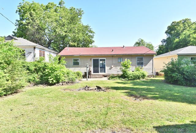 3528 E 4th Street S, Tulsa, OK 74112