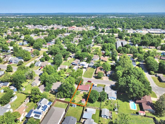 3528 E 4th Street S, Tulsa, OK 74112