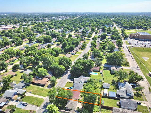 3528 E 4th Street S, Tulsa, OK 74112