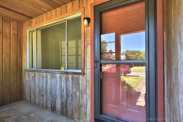 3528 E 4th Street S, Tulsa, OK 74112
