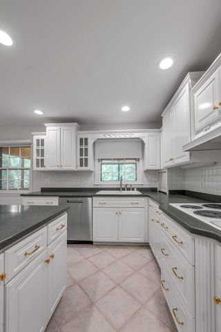 324 Melbourne Way, Lexington, KY 40502
