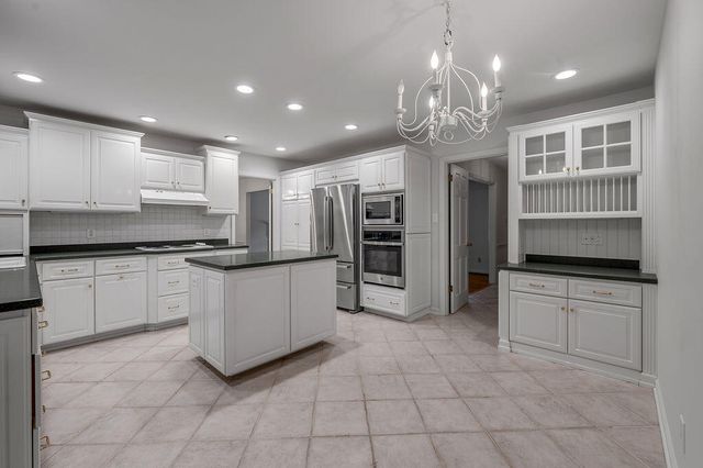 324 Melbourne Way, Lexington, KY 40502