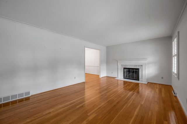 324 Melbourne Way, Lexington, KY 40502