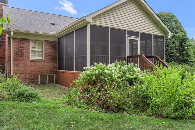 324 Melbourne Way, Lexington, KY 40502