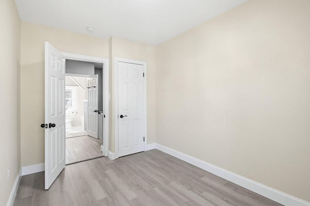 12 N ROSEDALE ST, Baltimore, MD 21229