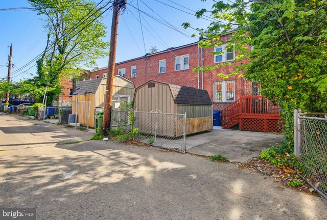 12 N ROSEDALE ST, Baltimore, MD 21229