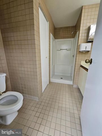 7008 LITTLE RIVER #4L, Annandale, VA 22003