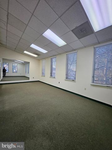 7008 LITTLE RIVER #4L, Annandale, VA 22003