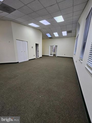 7008 LITTLE RIVER #4L, Annandale, VA 22003