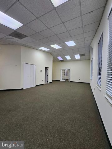 7008 LITTLE RIVER #4L, Annandale, VA 22003