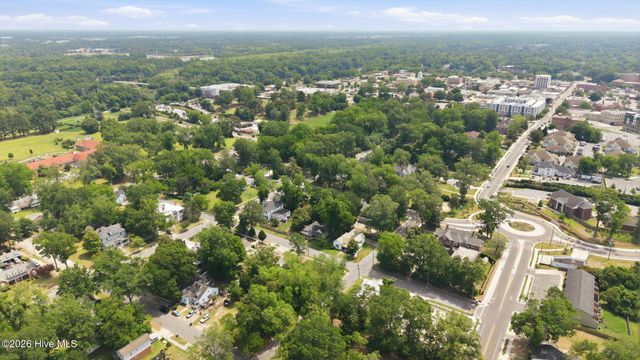 410 Latham Street, Greenville, NC 27834