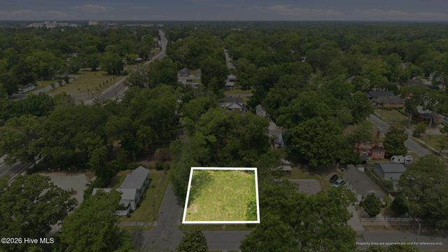 410 Latham Street, Greenville, NC 27834