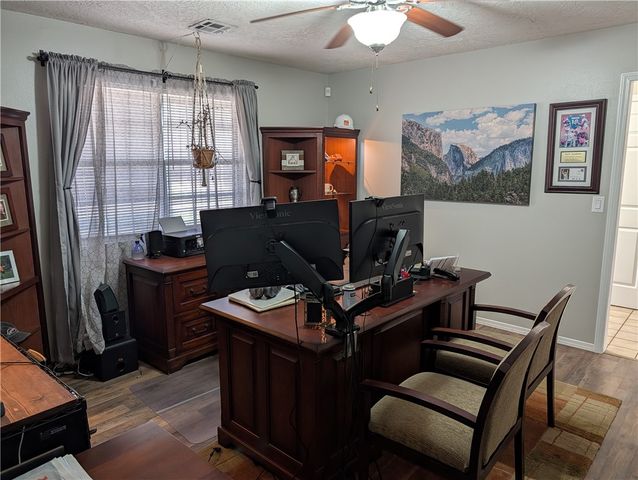 21865 Davidson Road, Siloam Springs, AR 72761