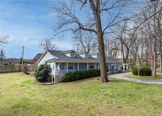 21865 Davidson Road, Siloam Springs, AR 72761