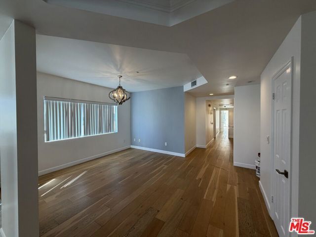 1247 Barry Avenue 401, Los Angeles, CA 90025