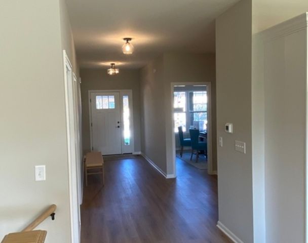 2166 Sky Harbor Drive, New Lenox, IL 60451