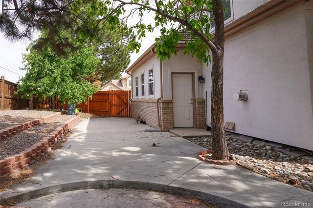 8691 E Hawaii Drive, Denver, CO 80231