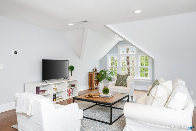 43 Stony Brook Road, Darien, CT 06820