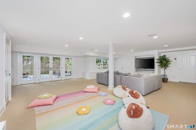 43 Stony Brook Road, Darien, CT 06820