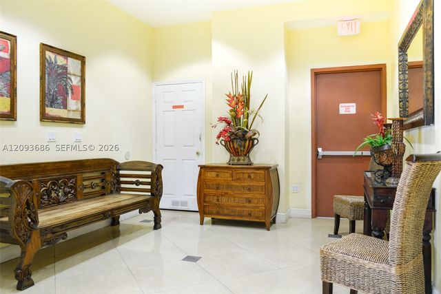 2280 SW 32nd Ave 213, Miami, FL 33145