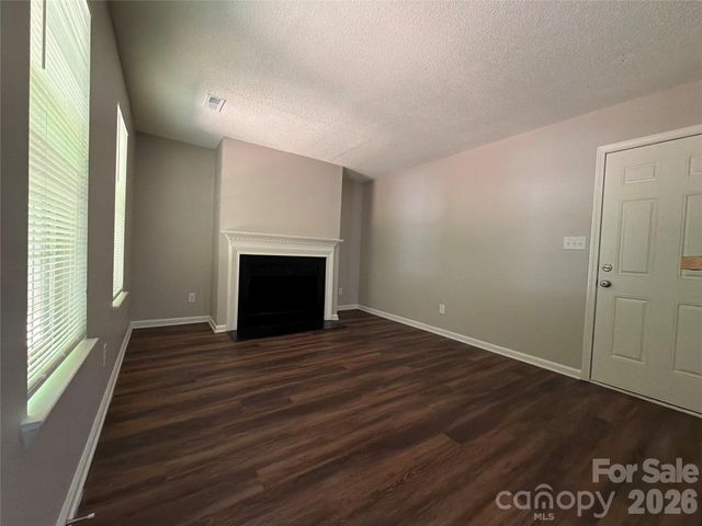 6017 Black Bear Court, Charlotte, NC 28214