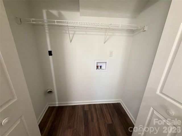 6017 Black Bear Court, Charlotte, NC 28214