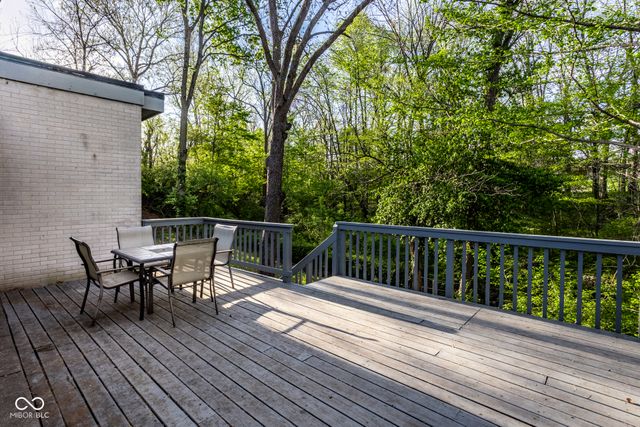 4554 Chatham Place, Indianapolis, IN 46226