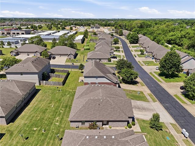 3403 SW Deerfield Boulevard, Bentonville, AR 72713