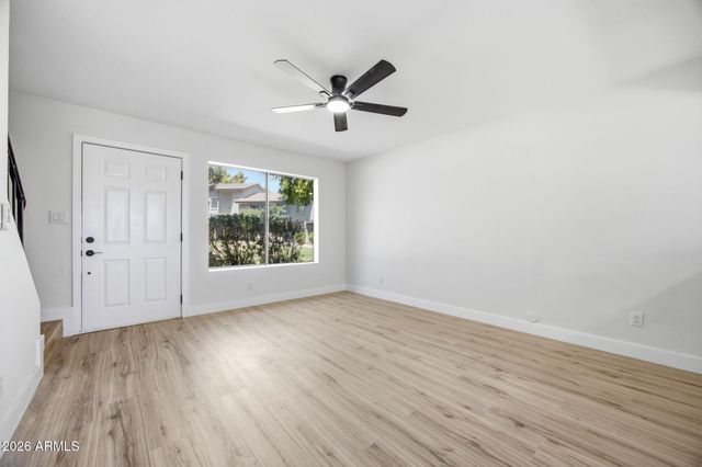 19601 N 7 th Streets N 1093, Phoenix, AZ 85024