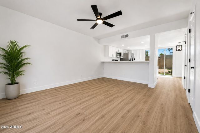 19601 N 7 th Streets N 1093, Phoenix, AZ 85024