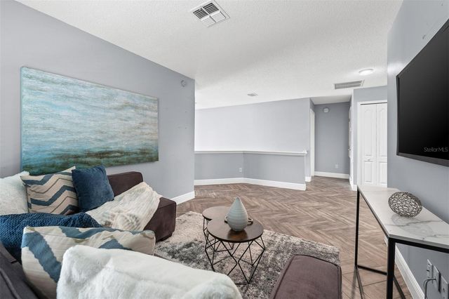 975 JADE FOREST AVENUE, Orlando, FL 32828