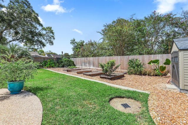 18614 Point Lookout Drive, Houston, TX 77058
