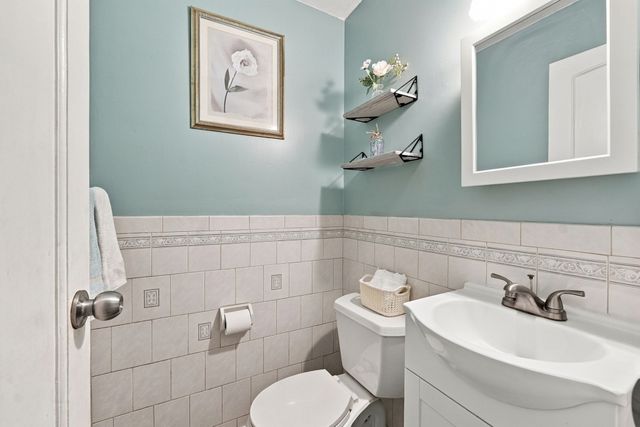 259 Congress St, Milford, MA 01757