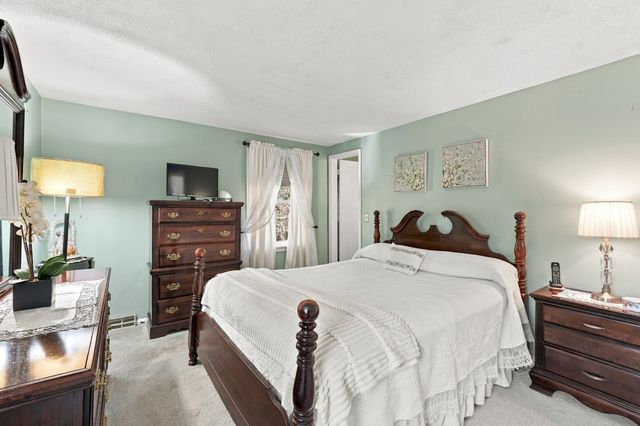 259 Congress St, Milford, MA 01757
