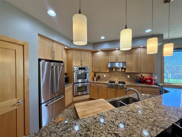 4476 NW 167th Street, Clive, IA 50325