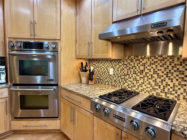 4476 NW 167th Street, Clive, IA 50325