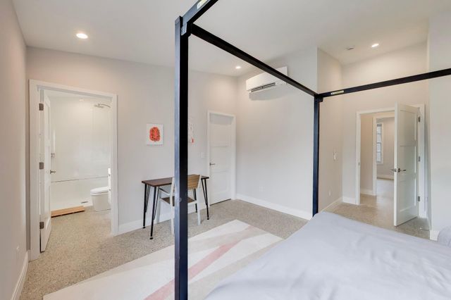 424 Dreamwold Way, Michiana Shores, IN 46360