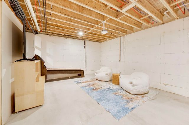 424 Dreamwold Way, Michiana Shores, IN 46360