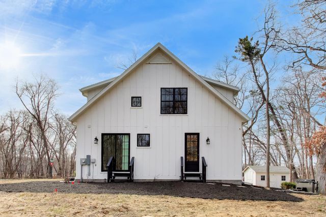 424 Dreamwold Way, Michiana Shores, IN 46360