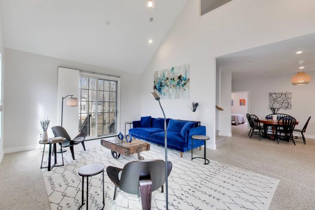 424 Dreamwold Way, Michiana Shores, IN 46360