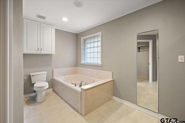 142 Parrish St, Rusk, TX 75785