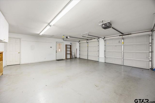 142 Parrish St, Rusk, TX 75785