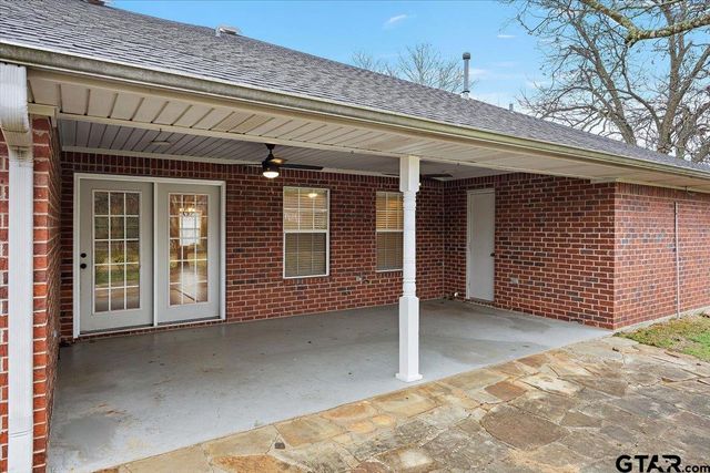 142 Parrish St, Rusk, TX 75785