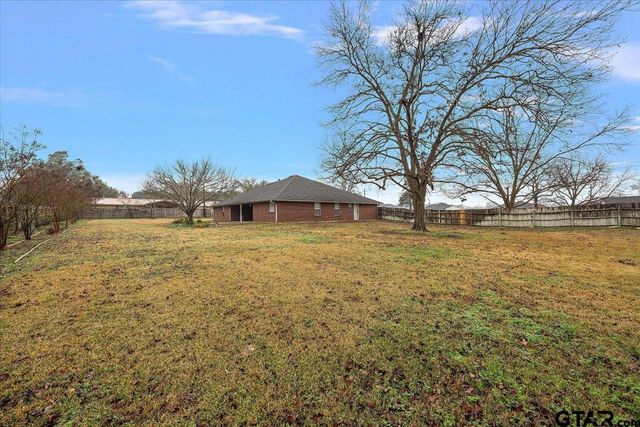 142 Parrish St, Rusk, TX 75785