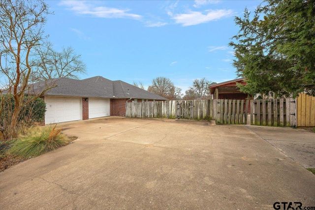 142 Parrish St, Rusk, TX 75785